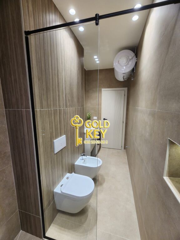VENDESI APPARTAMENTO 1+1 SPIAGGIA DURRES