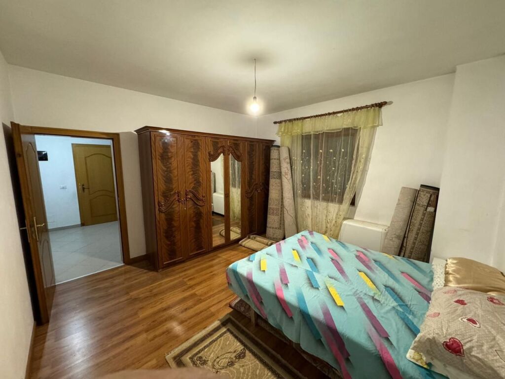 HOUSE FOR RENT 2+1- PETRELA STREET, NEAR THE TRAIN STATION, NEW BOULEVARD