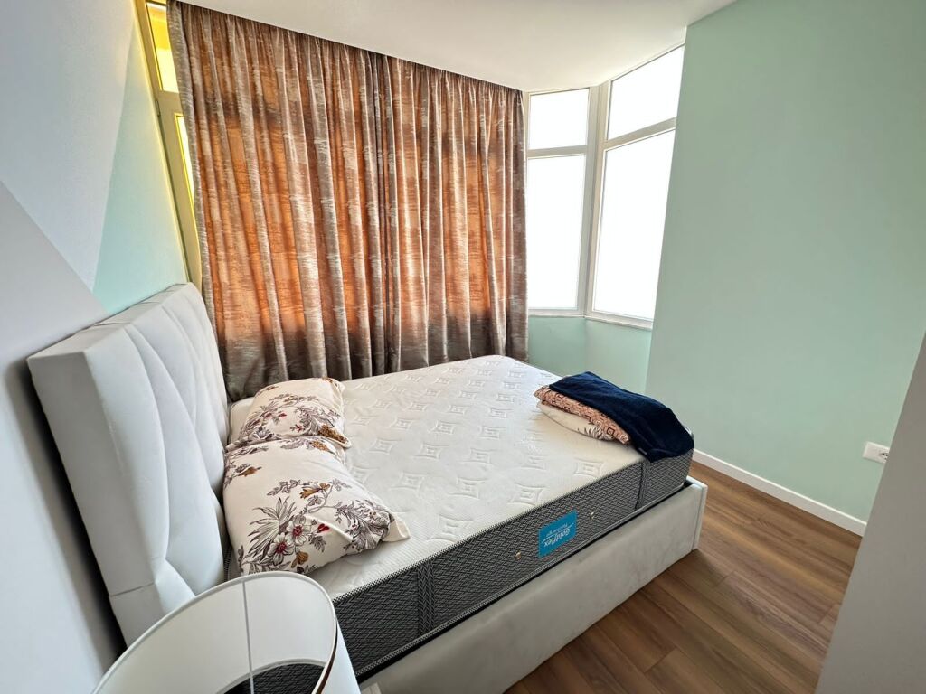 ✨ Jepet me qera super apartament 1+1📍 Adresa: Rruga Mine Peza💶 Çmimi: 58,000 lekë (i padiskutueshëm)