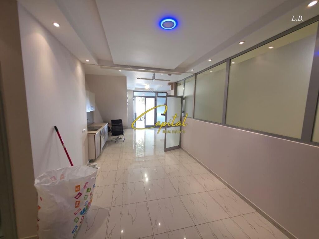UFFICIO IN AFFITTO 386 M2 VIA DIBRA 4000 EURO