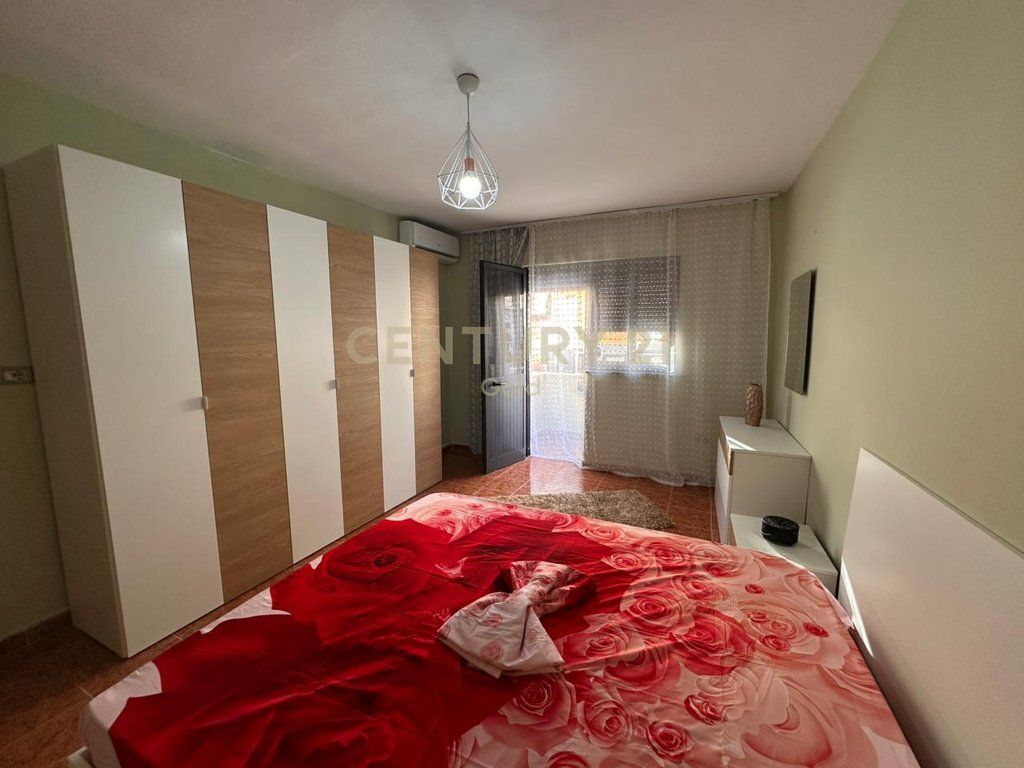 AFFITTASI APPARTAMENTO 2+1 PRESSO L'EX BLOCCO VICINO ALLA LIBRERIA UNIVERSITARIA! 700 € /Mese