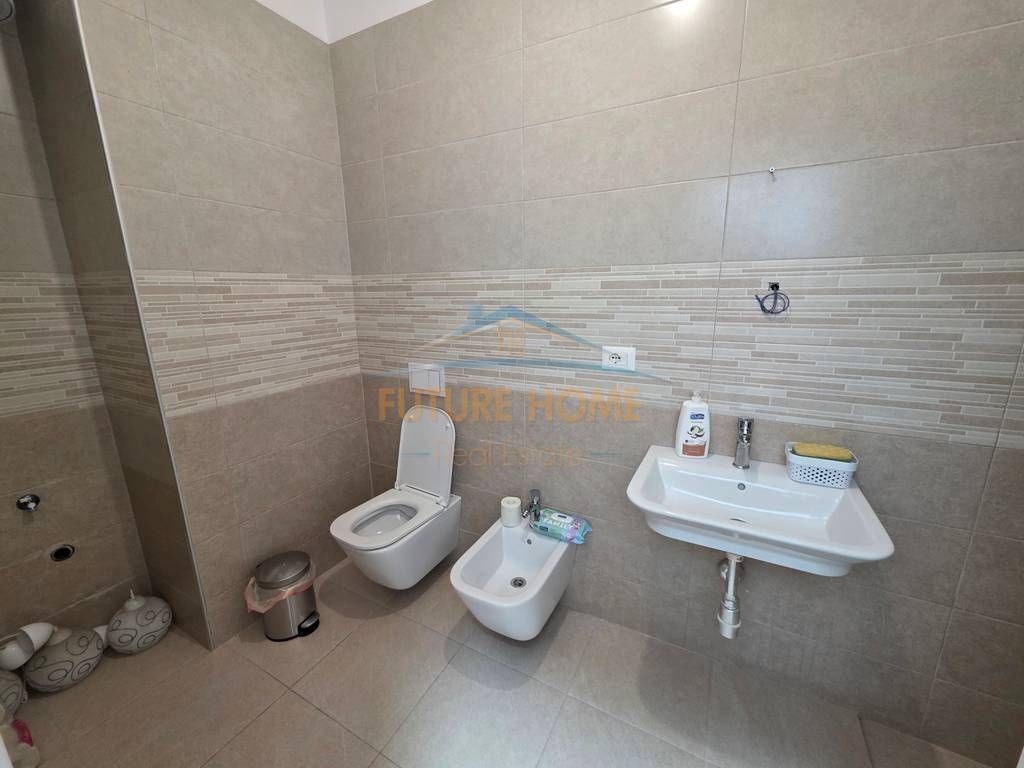 Affitto,Ambiente ufficio,Complesso Square 21
