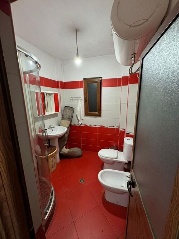 HOUSE FOR RENT 2+1- PETRELA STREET, NEAR THE TRAIN STATION, NEW BOULEVARD