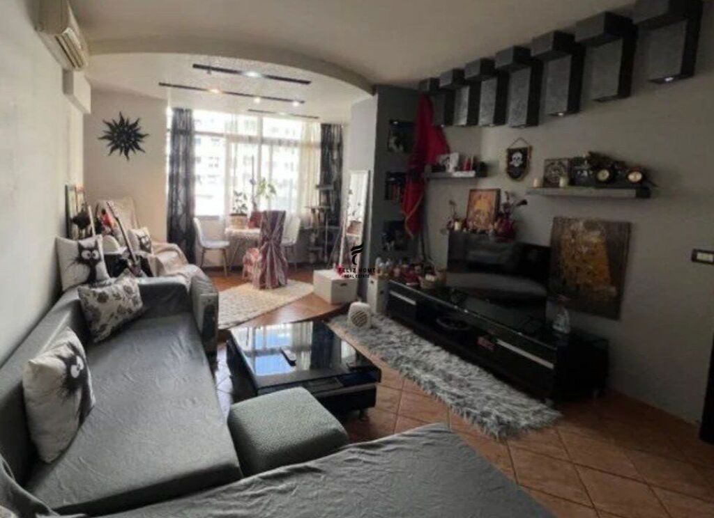 APARTAMENT ME QERA 1+1 21 DHJETORI 55.000 LEKE FH-66420