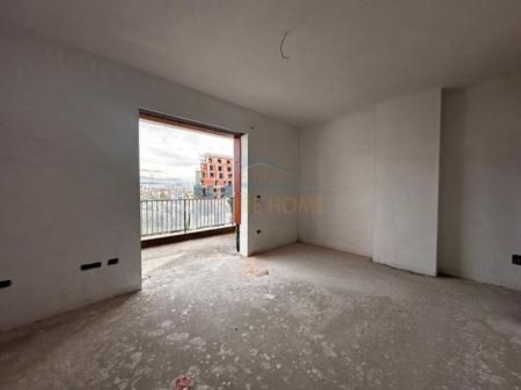 In vendita, Appartamento 3+1+2, Paskuqan