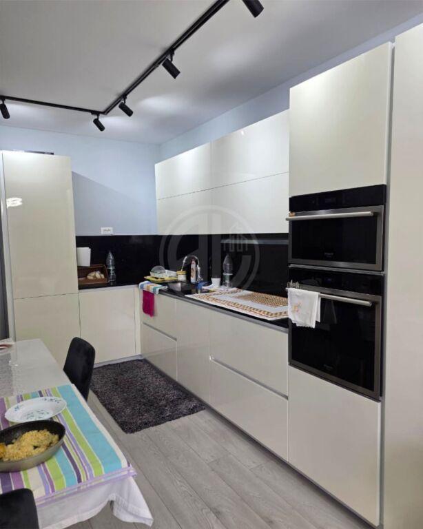 Appartamento 2+1 in Vendita – 90 m² – Vicino all'Ospedale, Durrës