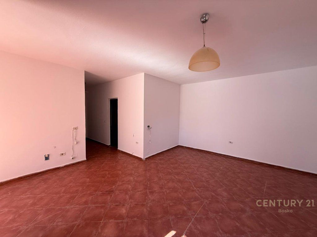 🏡‼️VENDESI GRANDE MONOLOCALE ADATTO A 1+1 IN VENDITA‼️ 145,000 €