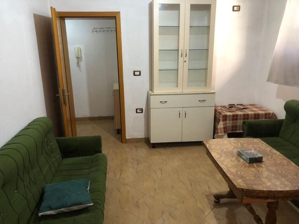 🏡 Apartament me Qira 1+1 – Shkolla e Bashkuar !