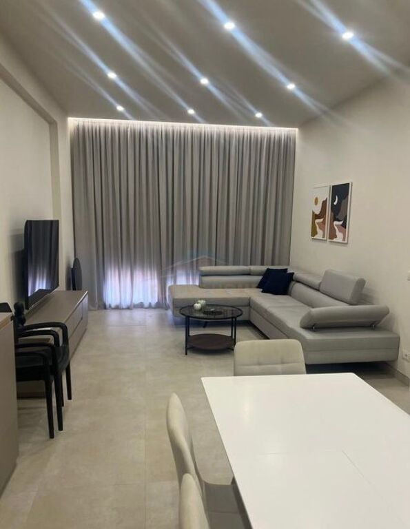 Qera, Apartament 2+1+2+Post Parkimi, Ish Dogana, Tiranë.