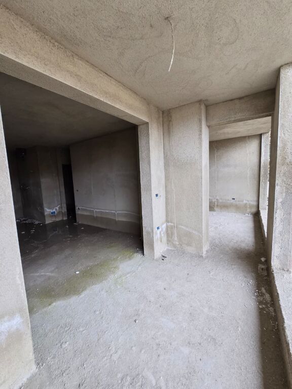 📌 Vendesi in vendita 1+1 presso Colonnade Residence