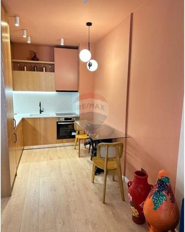 Apartament 1+1+Parkim me qera ish Ekspozita
