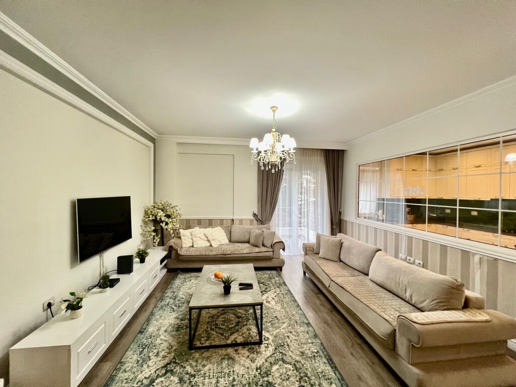 APARTAMENT ME QIRA 2+1+2 me 2 poste parkimi , LIQENI I THATE