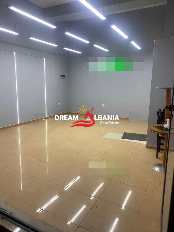 Locale in affitto in via Dibra, presso il Complesso Halili (ID 42611416)
