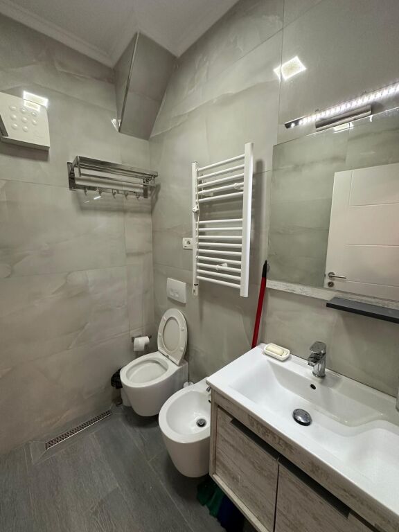 ✨ SUPER APARTAMENT 1+1 ME QIRA TEK BRRYLI 50,000 LEK