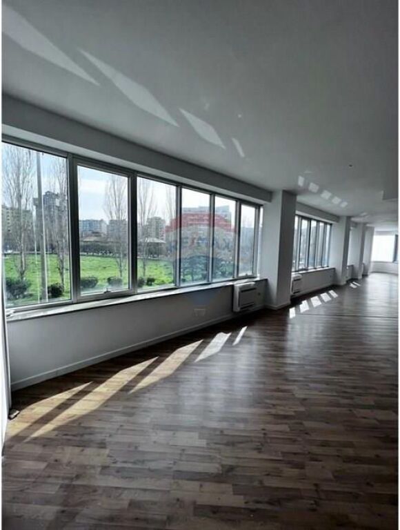 Office - For Rent - Block 1 May, Tirana