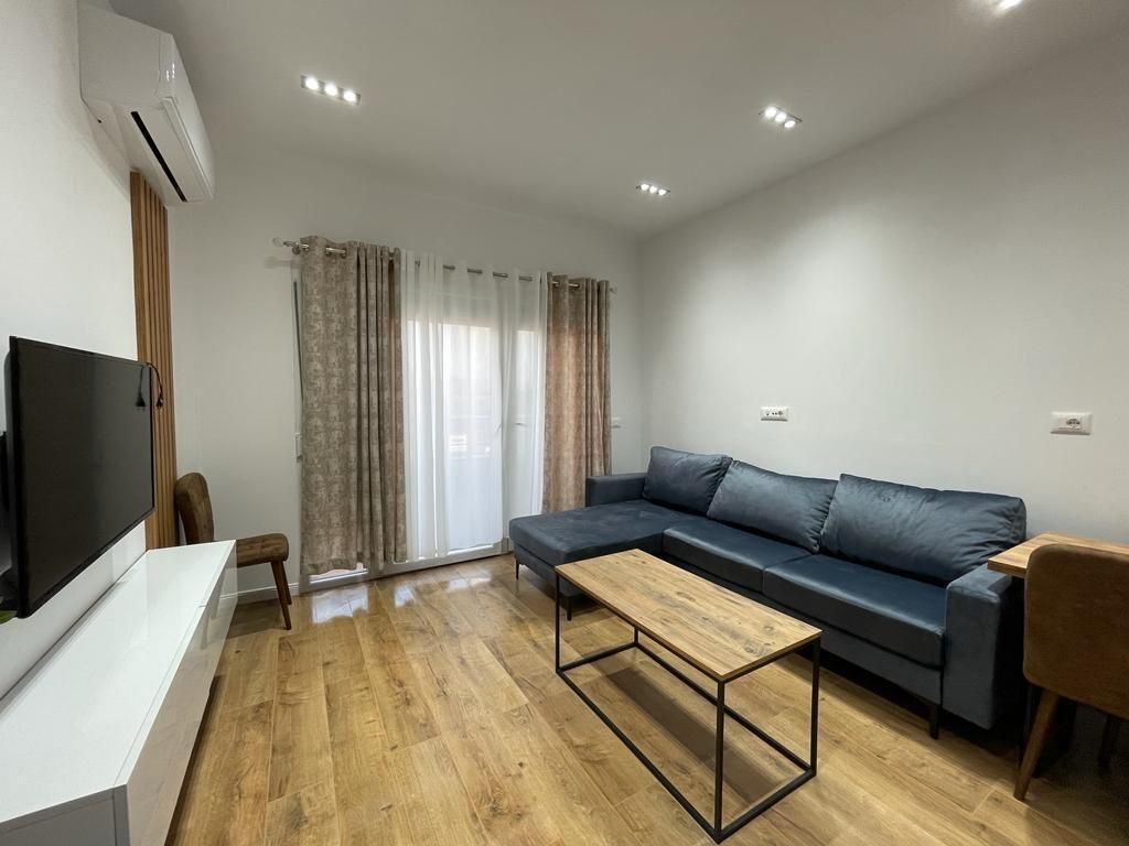APPARTAMENTO 2+1 IN AFFITTO - MUNICIPIO DI PARIGI