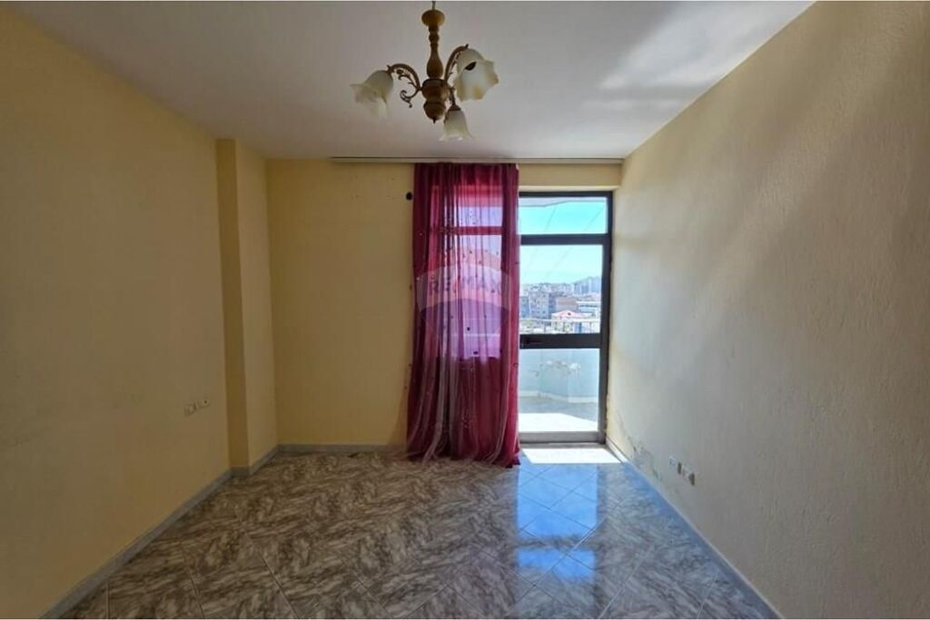 🏡 Apartament 2+1+2 – Për Shitje | Lagjja Kushtrim, Vlorë 📍 Rruga e Re