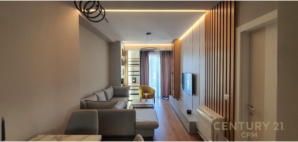 GARDEN BUILDING JAPIM ME QIRA APARTAMENT LUKSOZ 1+1 + POST PARKIMI