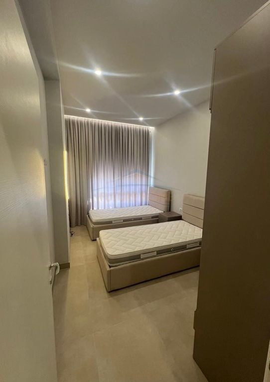 Qera, Apartament 2+1+2+Post Parkimi, Ish Dogana, Tiranë.