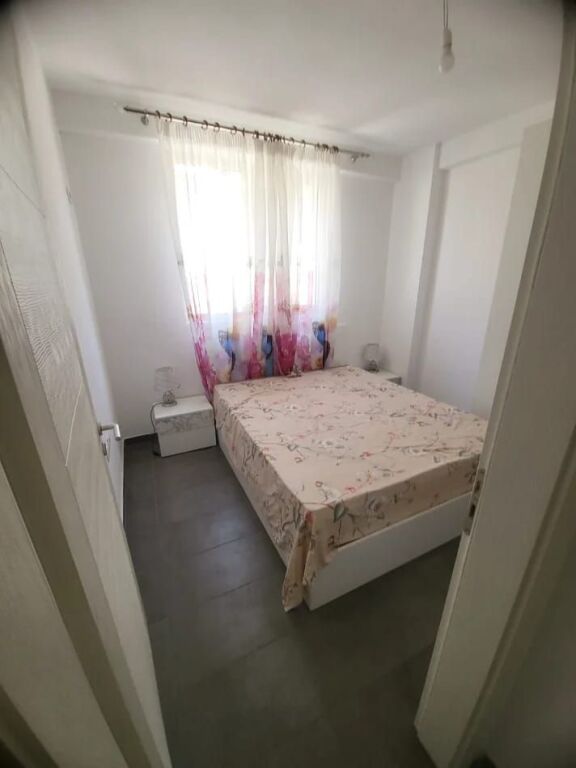 APARTMENT 2+1. 300 EURO. TOM DOSHI COMPLEX