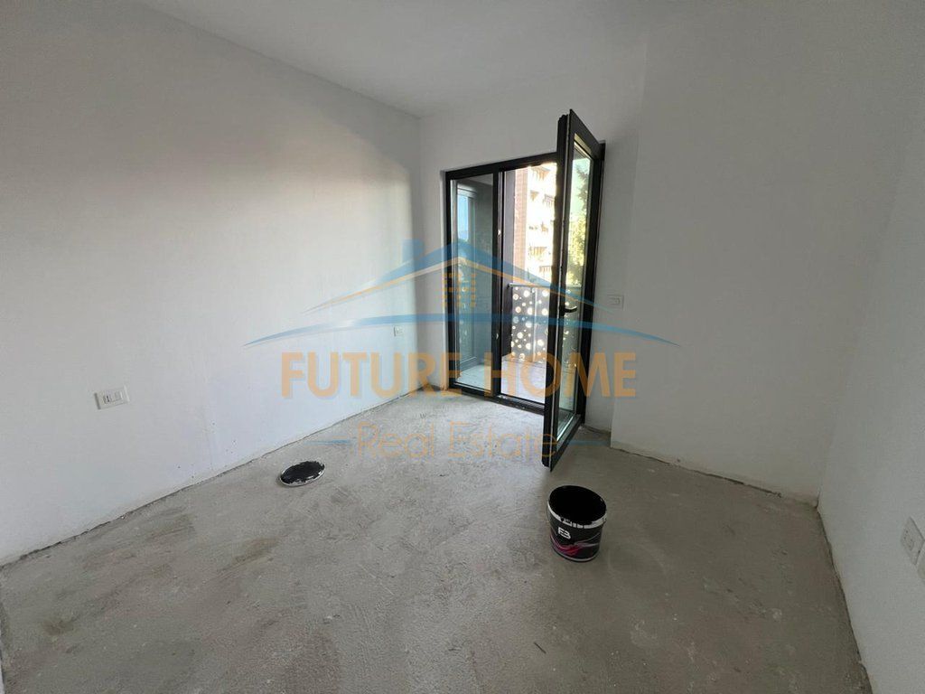 Shitet apartament 1+1 , Coner Rezidence , Bulevardi Gjergj fishta