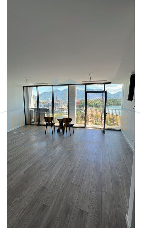 Qera, Apartament 2+1+2+Post Parkimi ,Lake View Residence