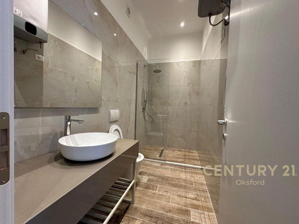 Appartamento Moderno 1+1 in Vendita a Golem – Complesso Freskia