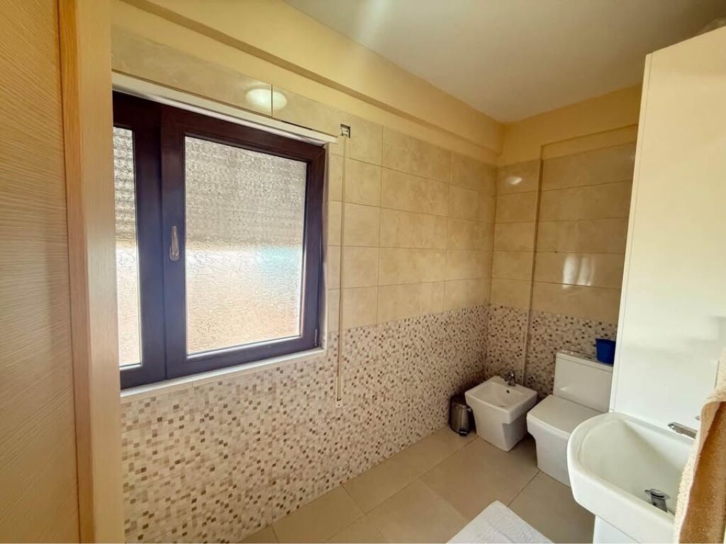 Apartament 3+1, Selite e Vjeter!