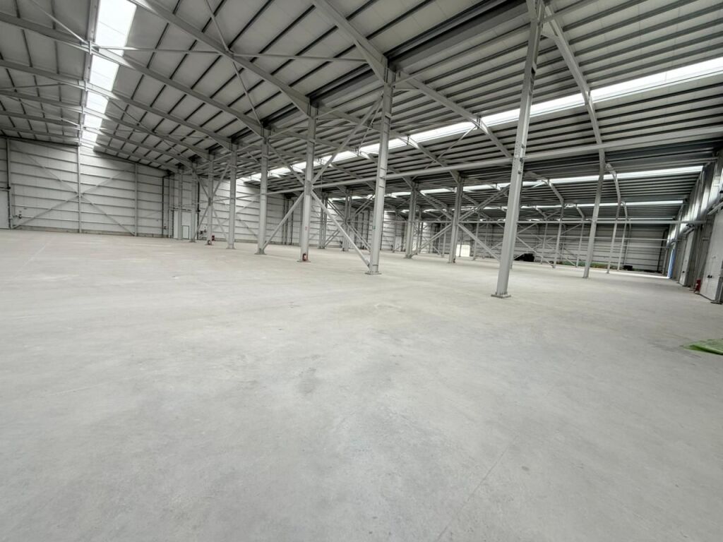 KAPANON 6125M2 PER SHITJE PRANE RINASIT