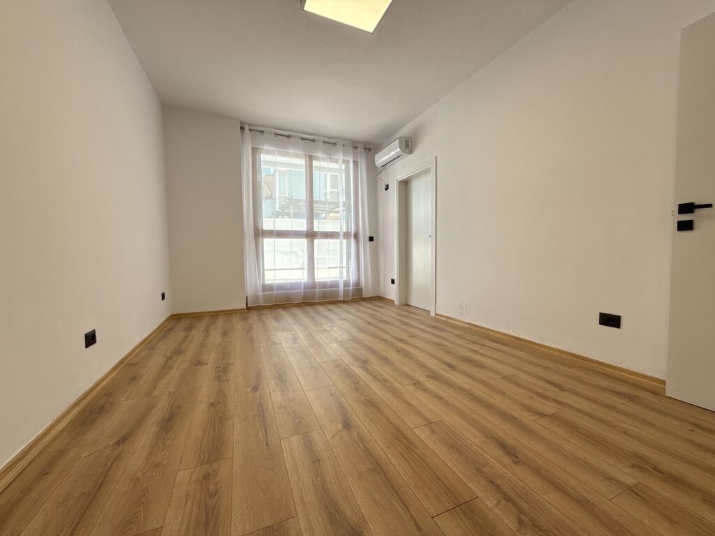UFFICIO IN AFFITTO EX ESPOSIZIONE 65 M2