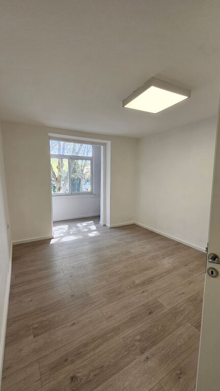 2+1 Apartment for Rent – Vasil Shanto Crossroad, Tirana | 64 m² | Renovated