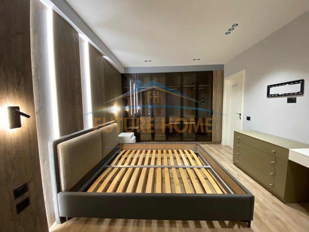 Apartament 2+1 , Qera Myslym shyri pran karburantit