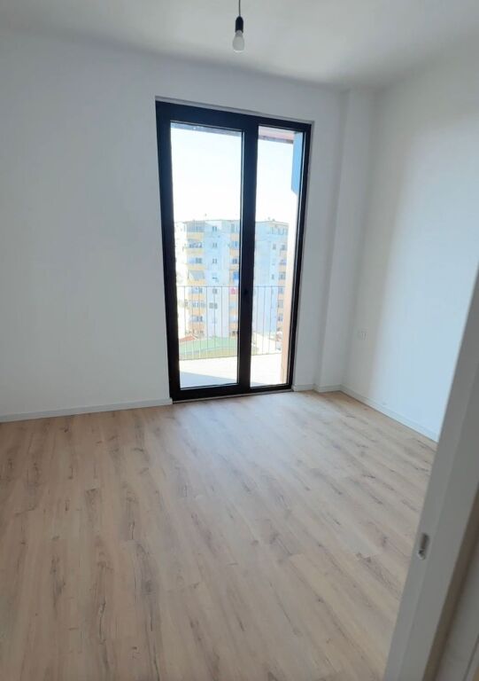 AFFITTASI UFFICIO 2+1 ALTANA RESIDENCE