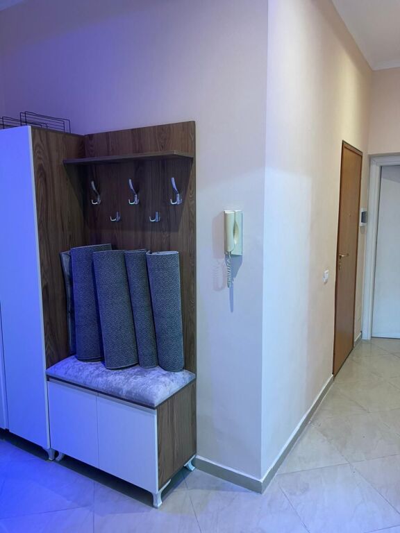🏡 JEPET ME QERA APARTAMENT 1+1 – RRUGA E SARAÇEVE (QENDËR)