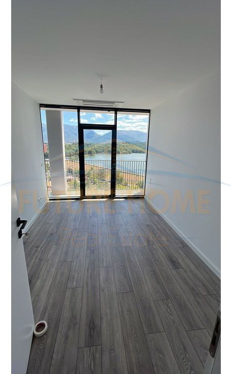 Qera, Apartament 2+1+2+Post Parkimi ,Lake View Residence