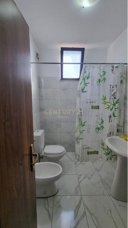 JEPET ME QIRA APARTAMENT 1+1 TEK RRUGA E DIBRES