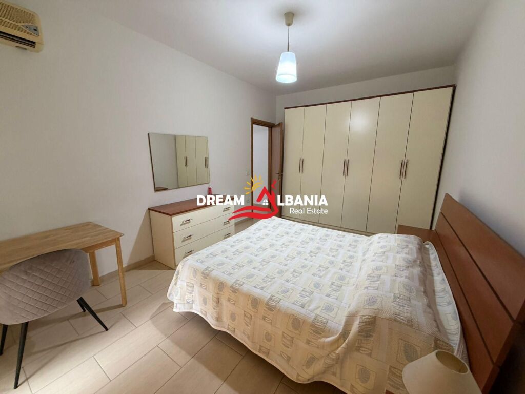Jepet me qera apartament 2+1 tek Pazari i Ri prane BKT (ID 42215513) F