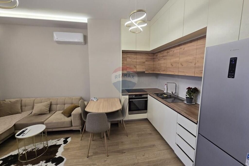 Apartament - Për Qira - Siri Kodra, Tiranë