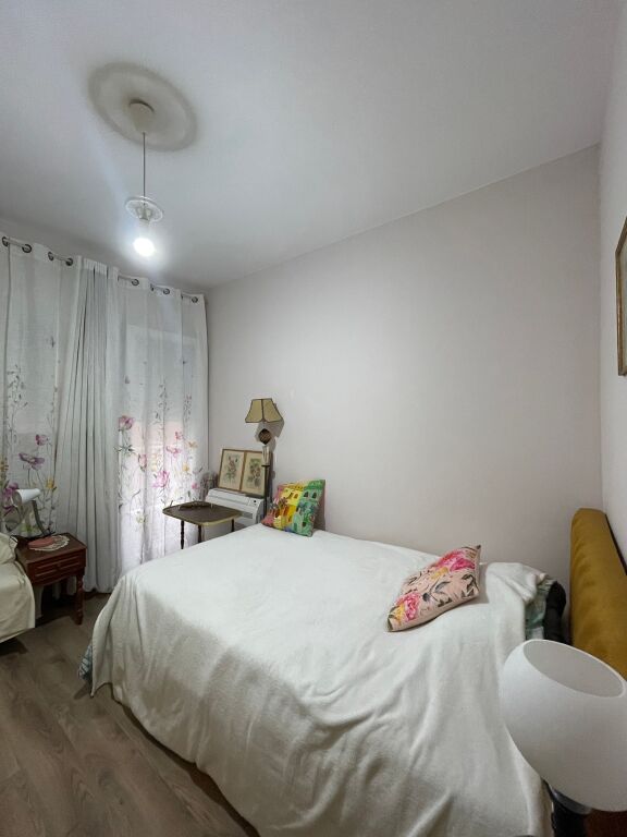 Apartament 2+1 per qera tek Rruga e Kosovareve