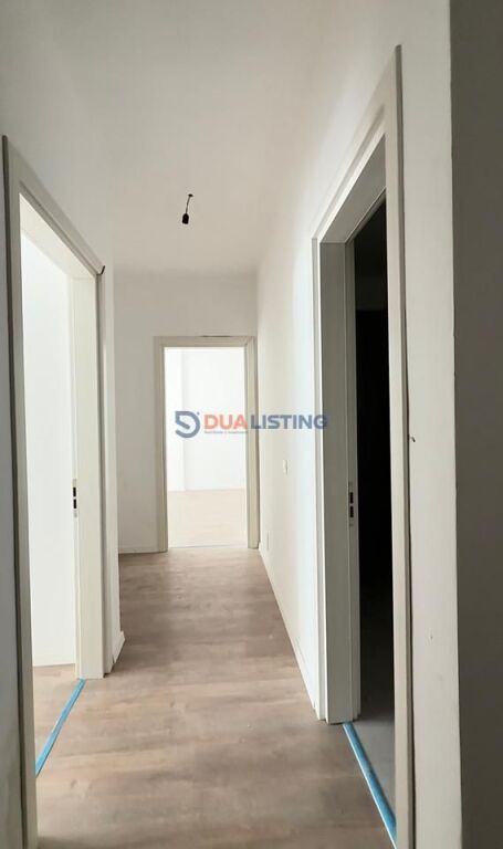 Offriamo in vendita appartamento 1+1 📌Complesso E88, Laprakë