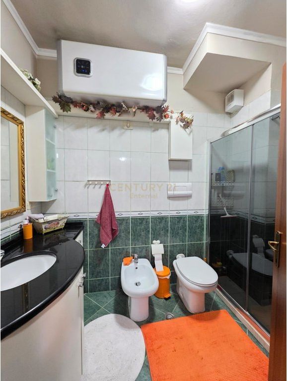Apartment 2+1+2 for Sale at Kodra e Diellit