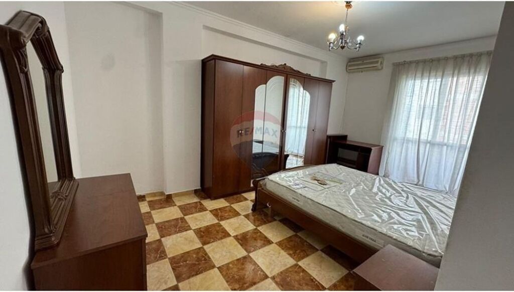 Apartment - For Rent - Kristal Center, Tirana