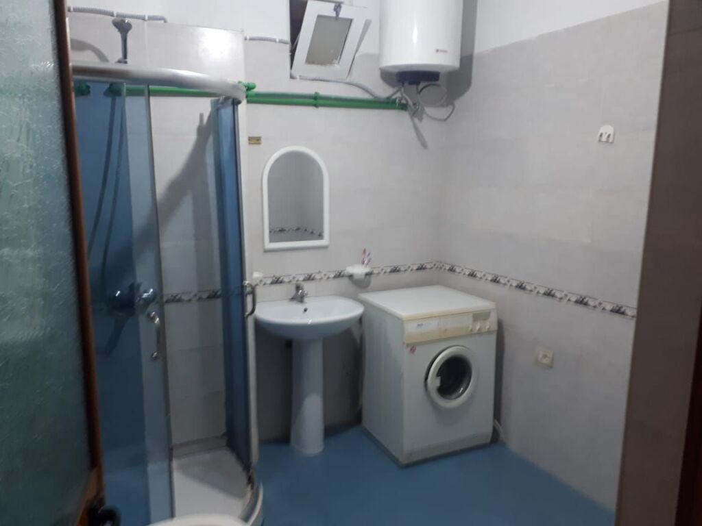 SHTËPI ME QIRA – RR. 3 VËLLEZËRIT KONTI (OSO KUKA), PRANË VILAVE AMERIKANE / RRUGA ELBASANIT, TIRANË - Pamja 5