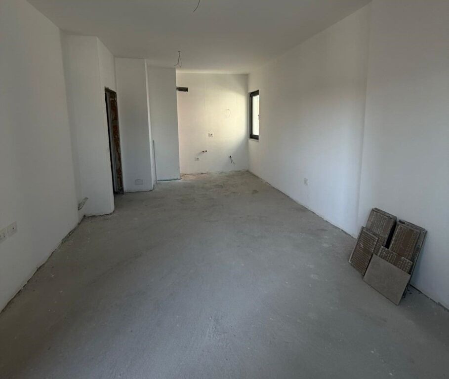 🏢 Shitet Apartament 1+1 – Corner Residence