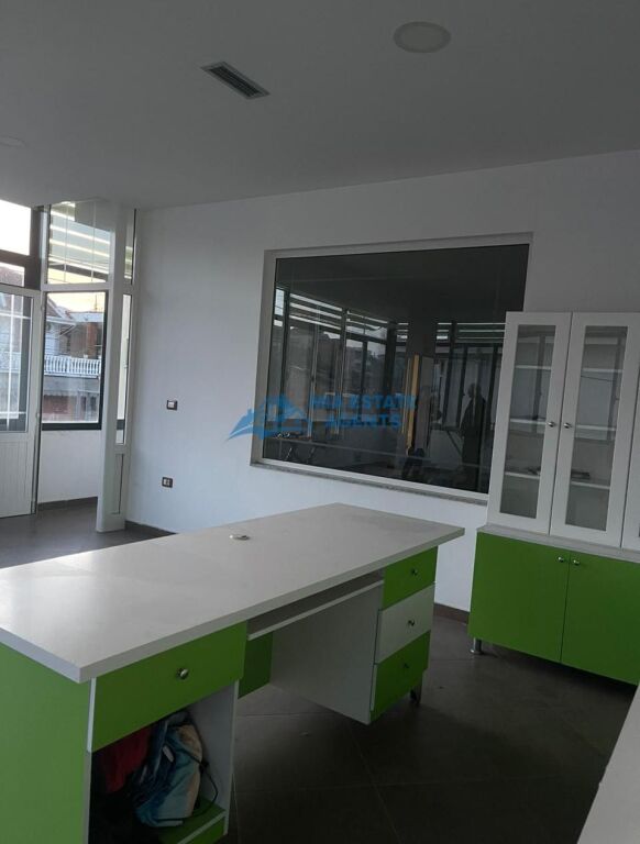 Business premises for rent – Spitallë, Durrës
