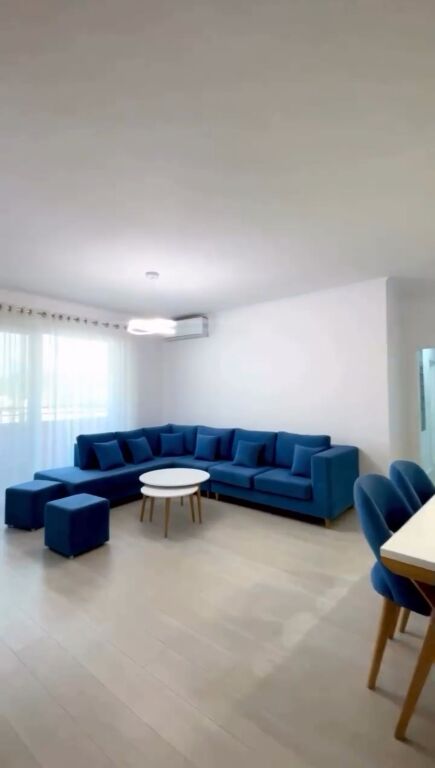 🏡 Apartament 2+1+2 me qira tek Petro Nini