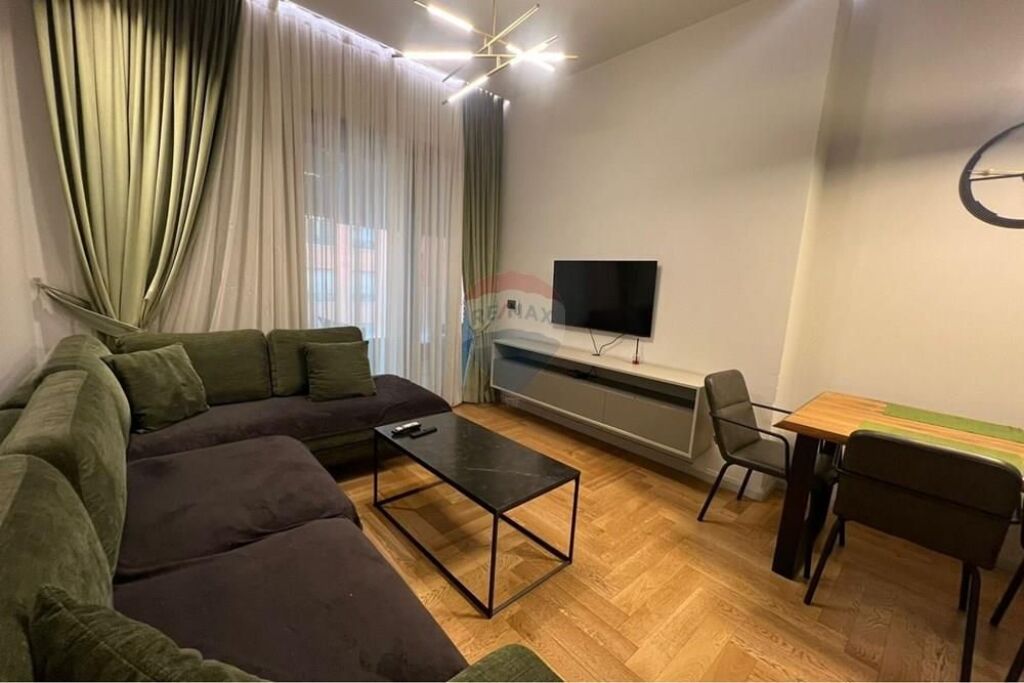 Appartamento - In Affitto - Complesso Delijorgji, Tirana