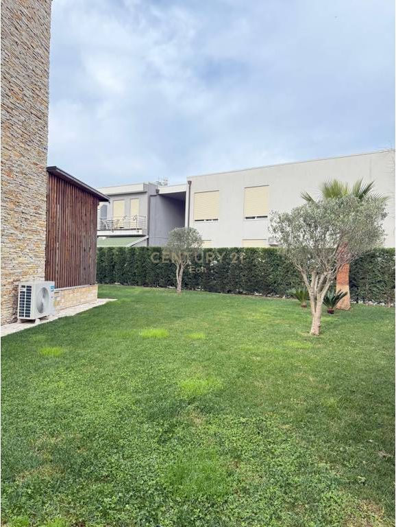 Apartment 2+1 with Yard 266 m2 for Sale in Lalzi Bay, Durres !