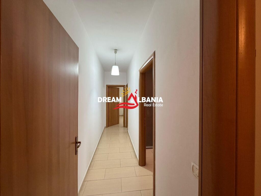 Jepet me qera apartament 2+1 tek Pazari i Ri prane BKT (ID 42215513) F