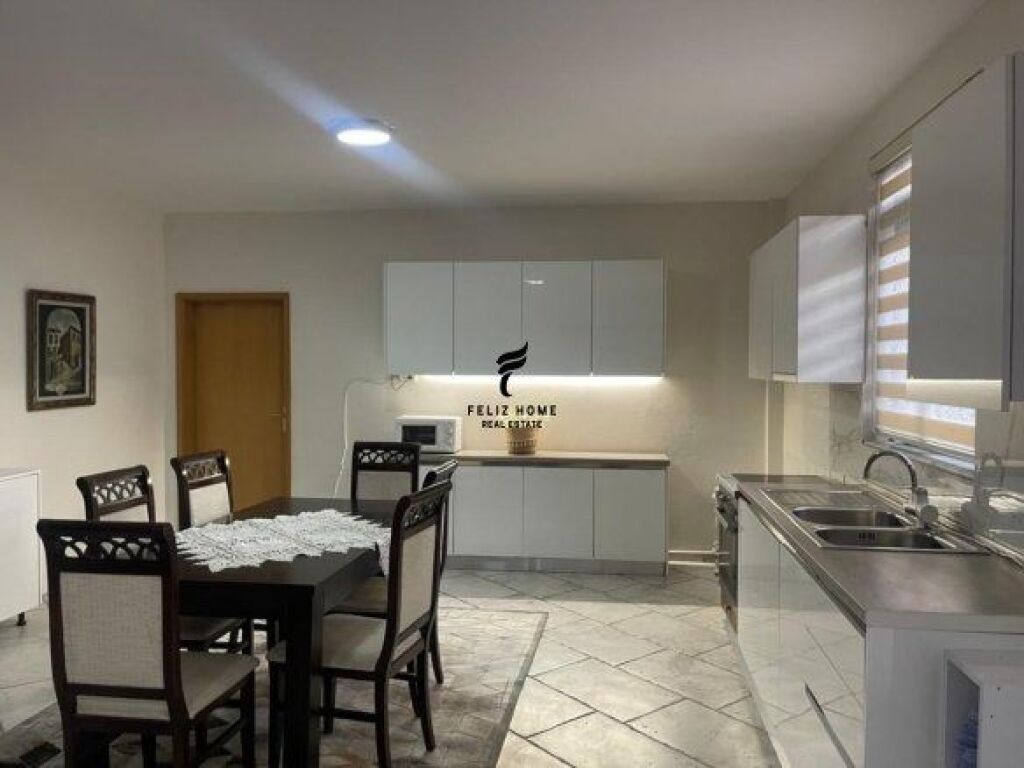 APARTMENT FOR RENT 2+1 PAZARI I RI 65,000 LEKE FH-66677